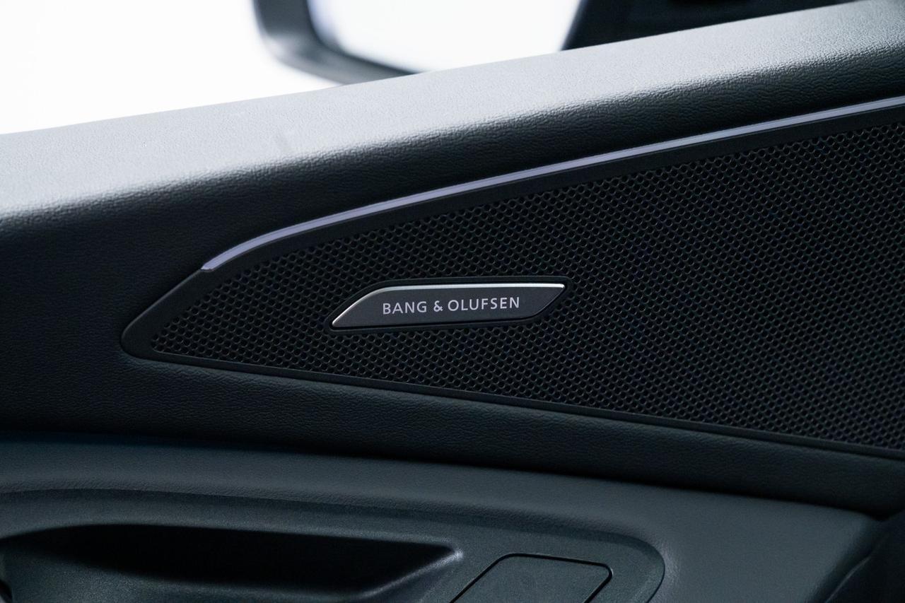 2025 Audi Q6 e-tron Premium Plus Bang &amp; Olufsen Sound Head-Up Display Portland OR