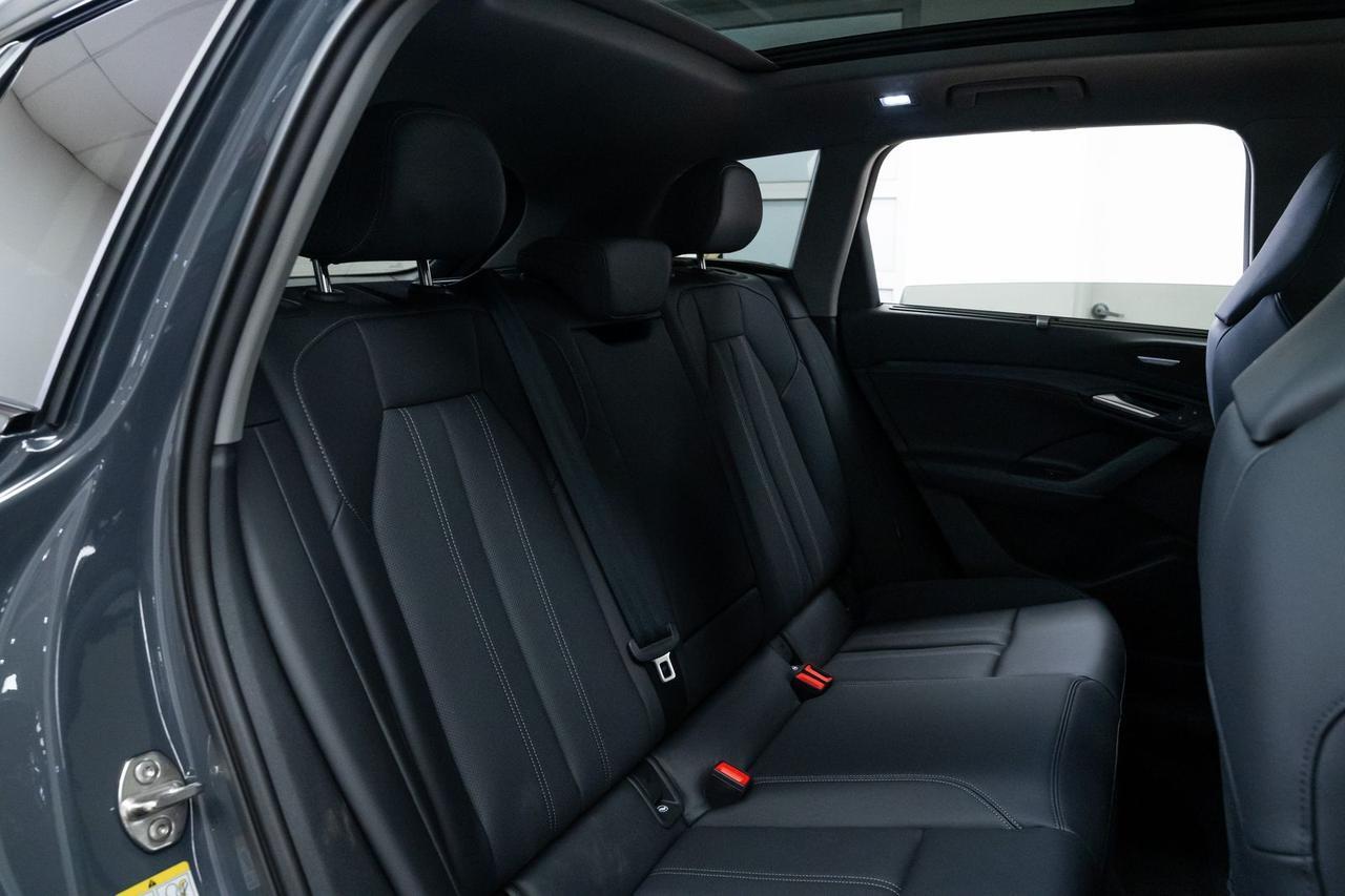 2025 Audi Q6 e-tron Premium Plus Bang &amp; Olufsen Sound Head-Up Display Portland OR