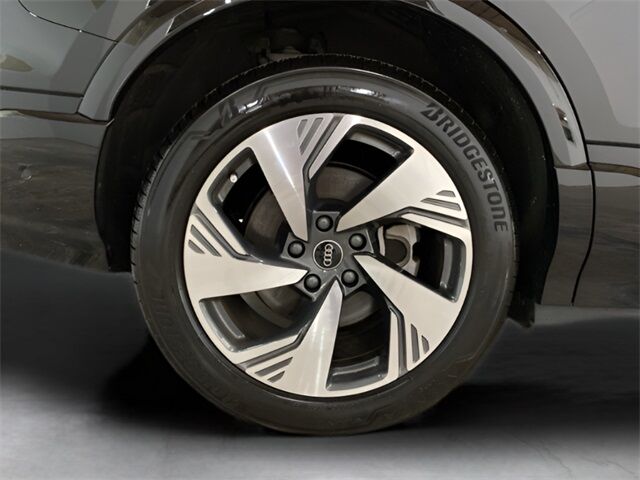 2025 Audi Q6 e-tron Premium Plus Dallas TX