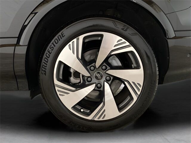 2025 Audi Q6 e-tron Premium Plus Dallas TX
