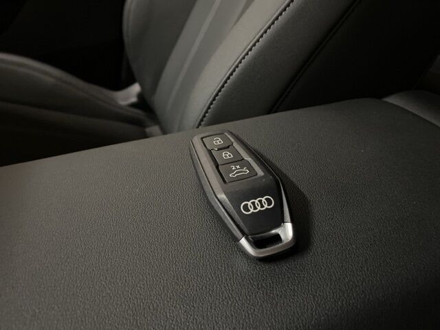 2025 Audi Q6 e-tron Premium Plus Dallas TX