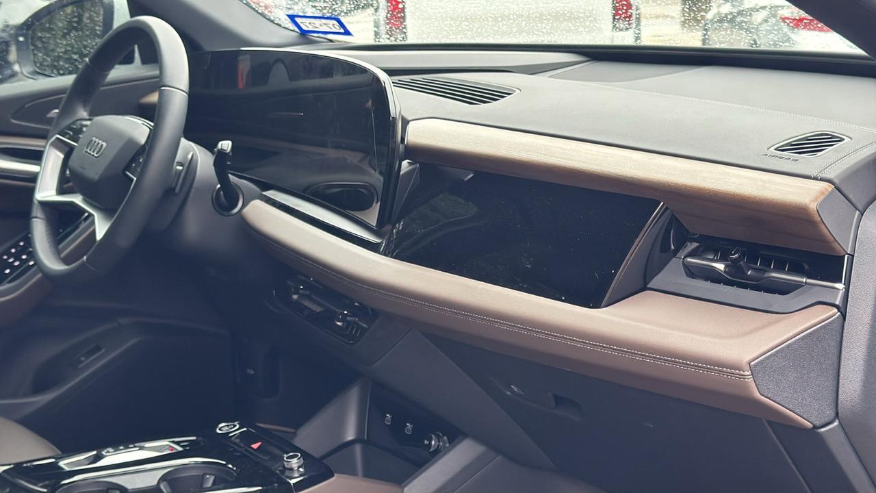 2025 Audi Q6 e-tron Premium Plus  Selma TX