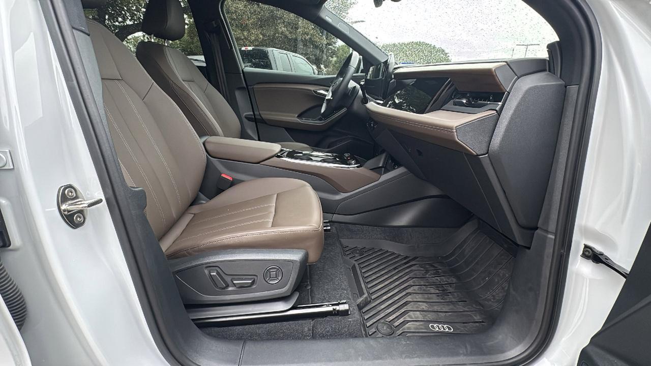 2025 Audi Q6 e-tron Premium Plus  Selma TX