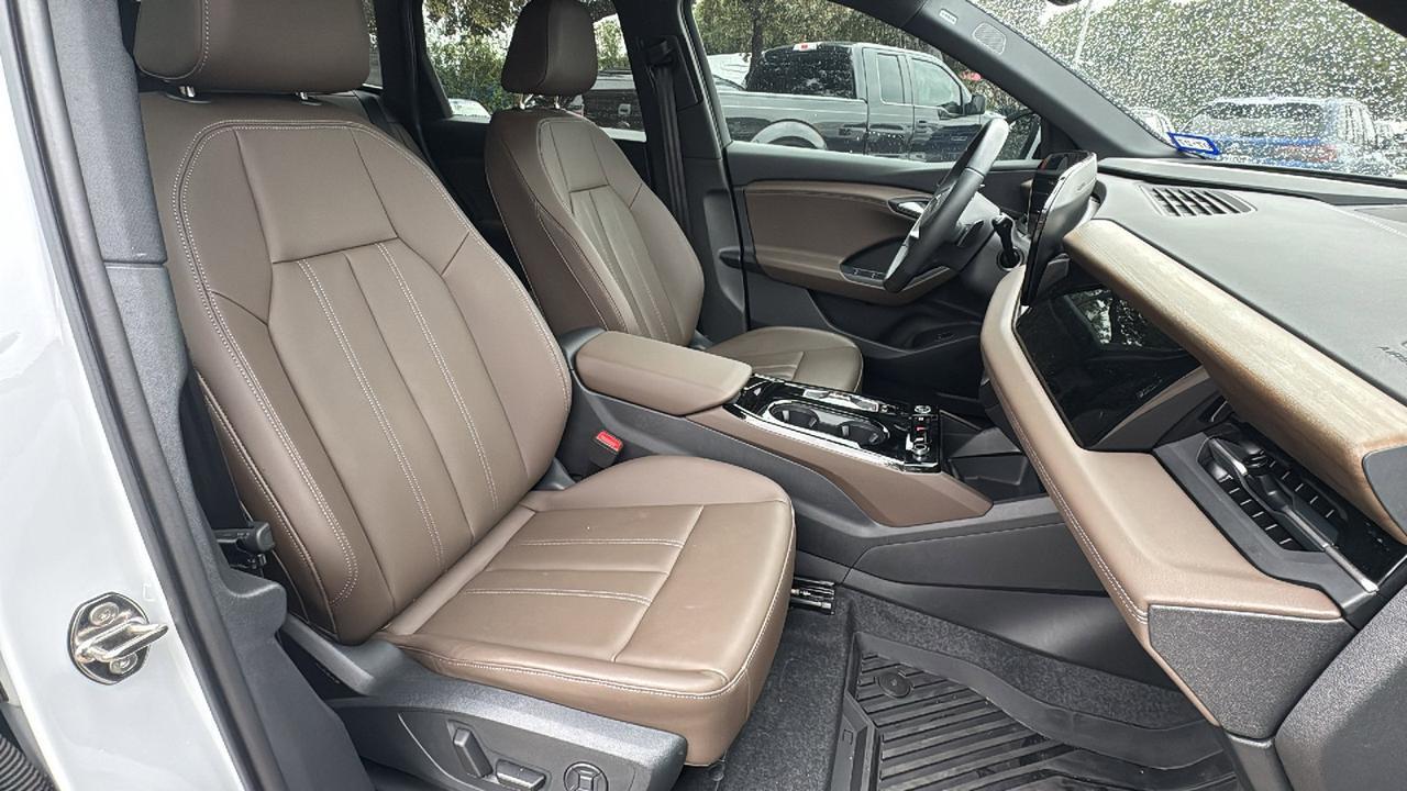 2025 Audi Q6 e-tron Premium Plus  Selma TX