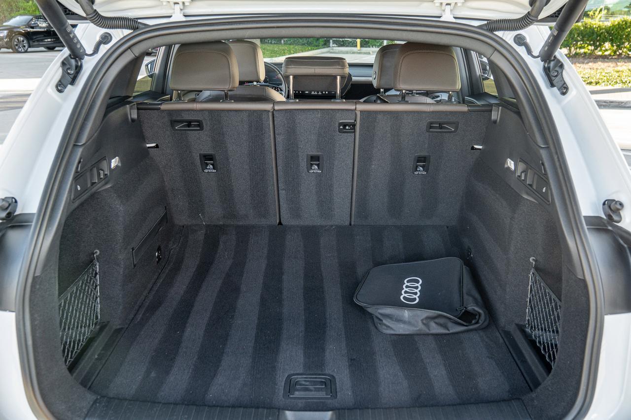 2025 Audi Q6 e-tron Premium Plus  Selma TX