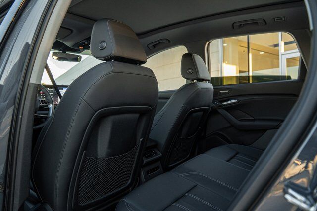 2025 Audi Q6 e-tron Premium Plus  Selma TX