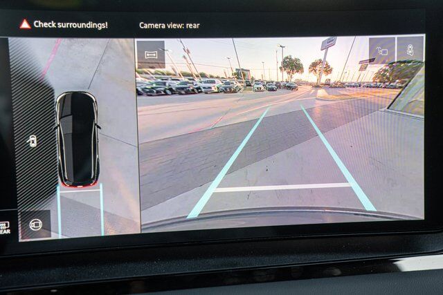 2025 Audi Q6 e-tron Premium Plus  Selma TX