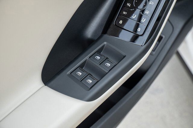 2025 Audi Q6 e-tron Premium Plus  Selma TX