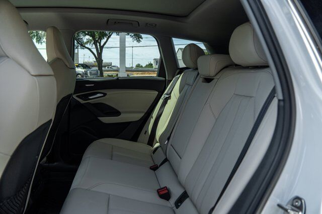 2025 Audi Q6 e-tron Premium Plus  Selma TX
