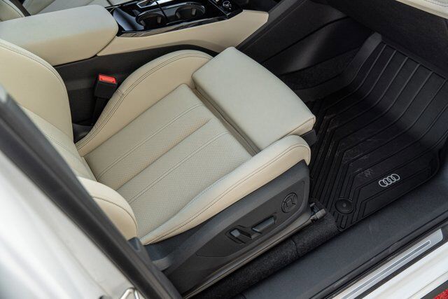 2025 Audi Q6 e-tron Premium Plus  Selma TX