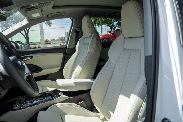 2025 Audi Q6 e-tron Premium Plus  Selma TX
