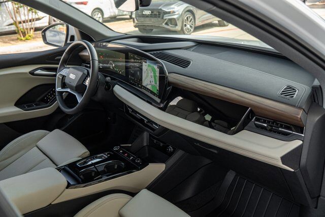 2025 Audi Q6 e-tron Premium Plus  Selma TX