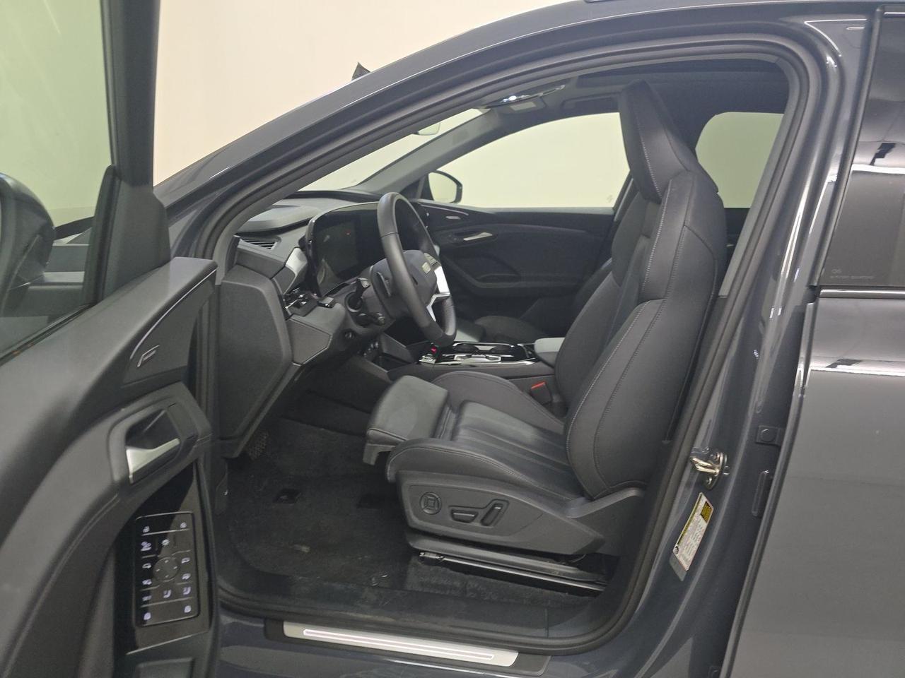 2025 Audi Q6 e-tron Premium Plus quattro Bang &amp; Olufsen Sound Head-Up Display Portland OR