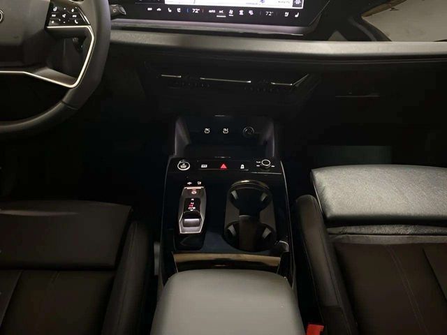 2025 Audi Q6 e-tron Premium Plus quattro Dallas TX