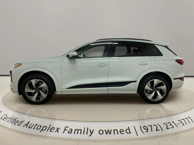 2025 Audi Q6 e-tron Premium Plus quattro