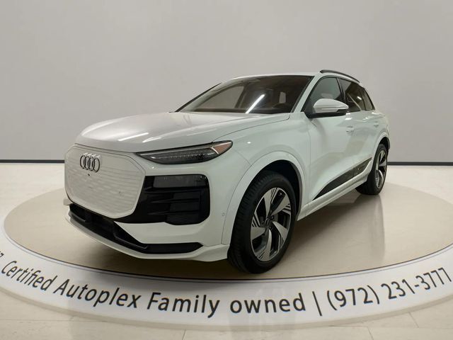 2025 Audi Q6 e-tron Premium Plus quattro