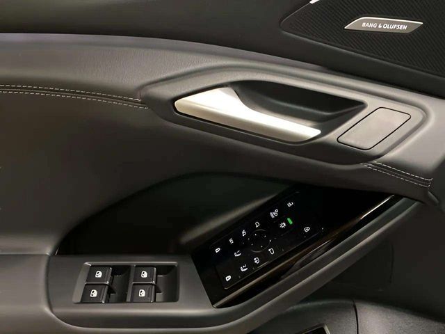 2025 Audi Q6 e-tron Premium Plus quattro Dallas TX