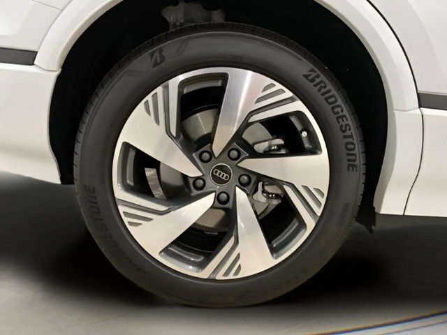 2025 Audi Q6 e-tron Premium Plus quattro Dallas TX