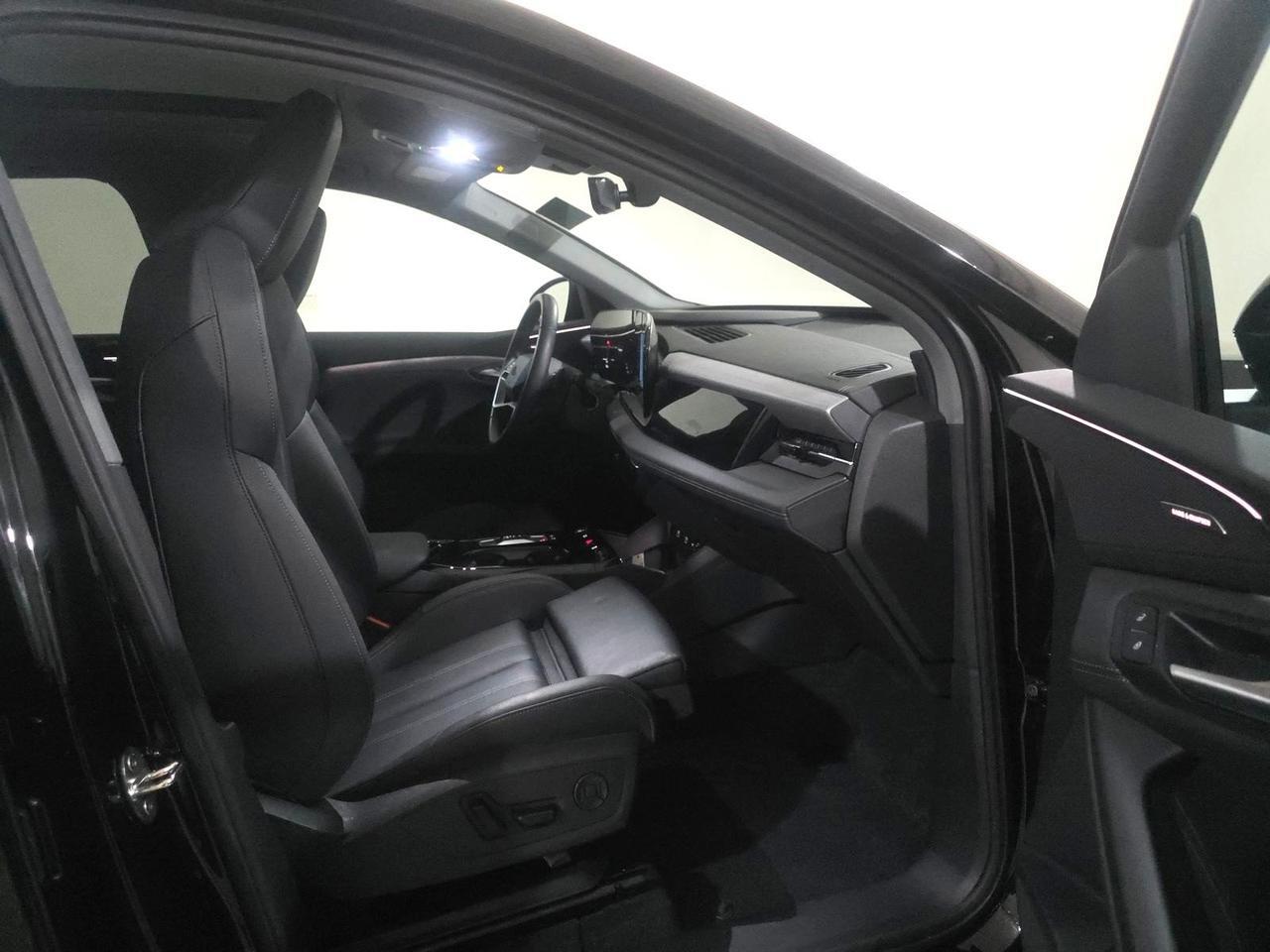 2025 Audi Q6 e-tron Premium Plus quattro Head-Up Display Adaptive Cruise Portland OR