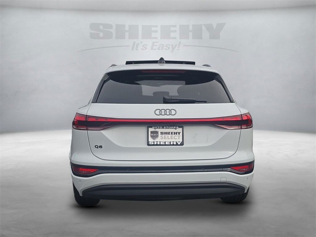 2025 Audi Q6 e-tron Premium Plus