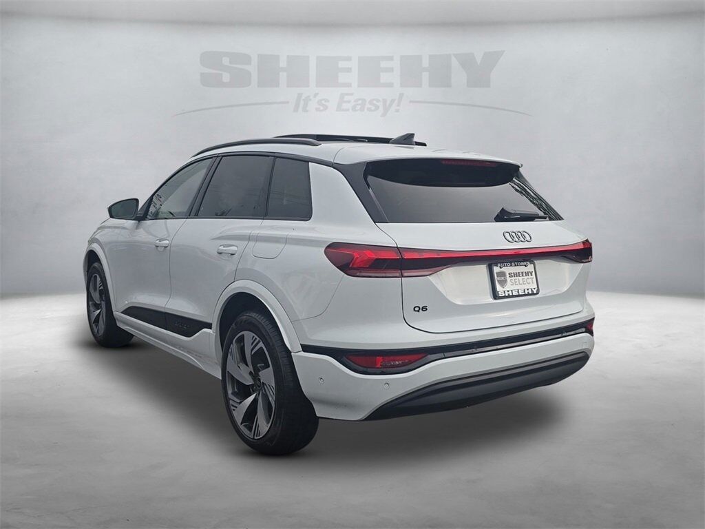 2025 Audi Q6 e-tron Premium Plus