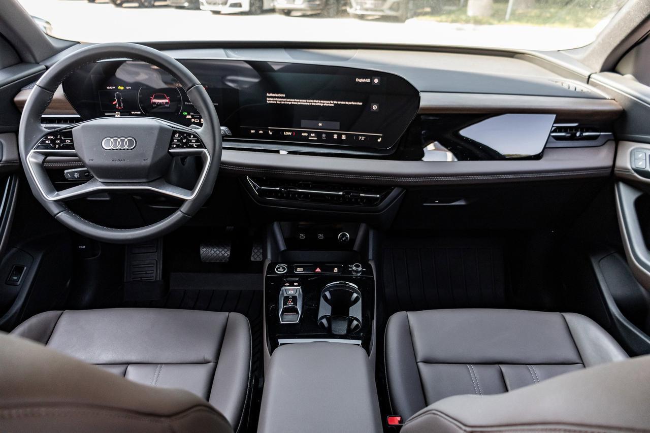 2025 Audi Q6 e-tron Premium  Selma TX