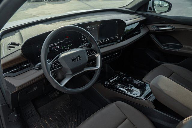 2025 Audi Q6 e-tron Premium  Selma TX