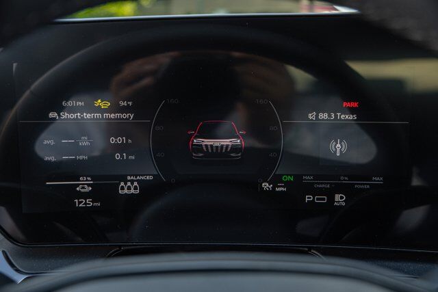 2025 Audi Q6 e-tron Premium  Selma TX