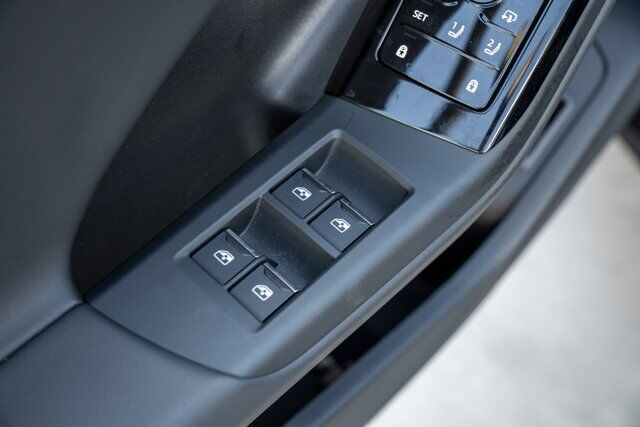 2025 Audi Q6 e-tron Premium  Selma TX