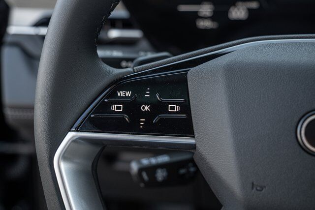 2025 Audi Q6 e-tron Premium  Selma TX