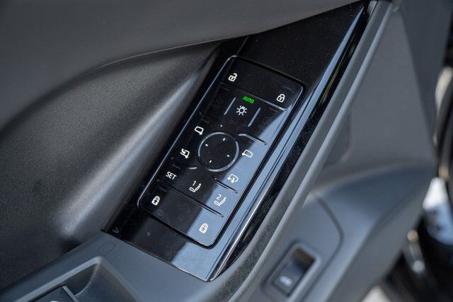 2025 Audi Q6 e-tron Premium  Selma TX