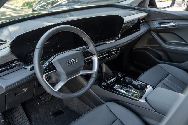 2025 Audi Q6 e-tron Premium  Selma TX