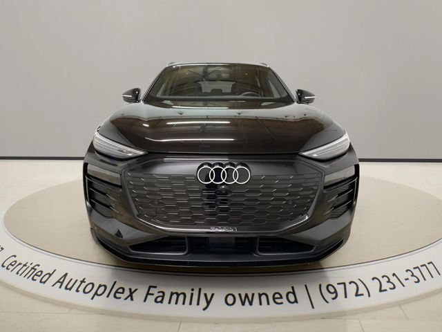 2025 Audi Q6 e-tron Prestige quattro