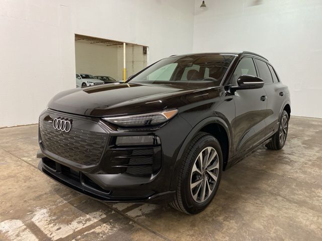 2025 Audi Q6 e-tron Prestige quattro