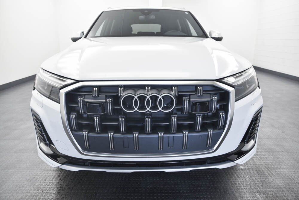 2025 Audi Q7 55 Premium AKRON OH