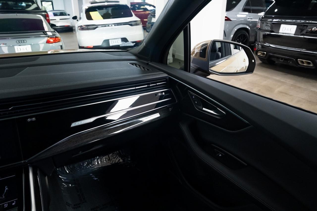 2025 Audi Q7 55 Premium Plus 1 Owner Black Optic Package Executive Package Portland OR