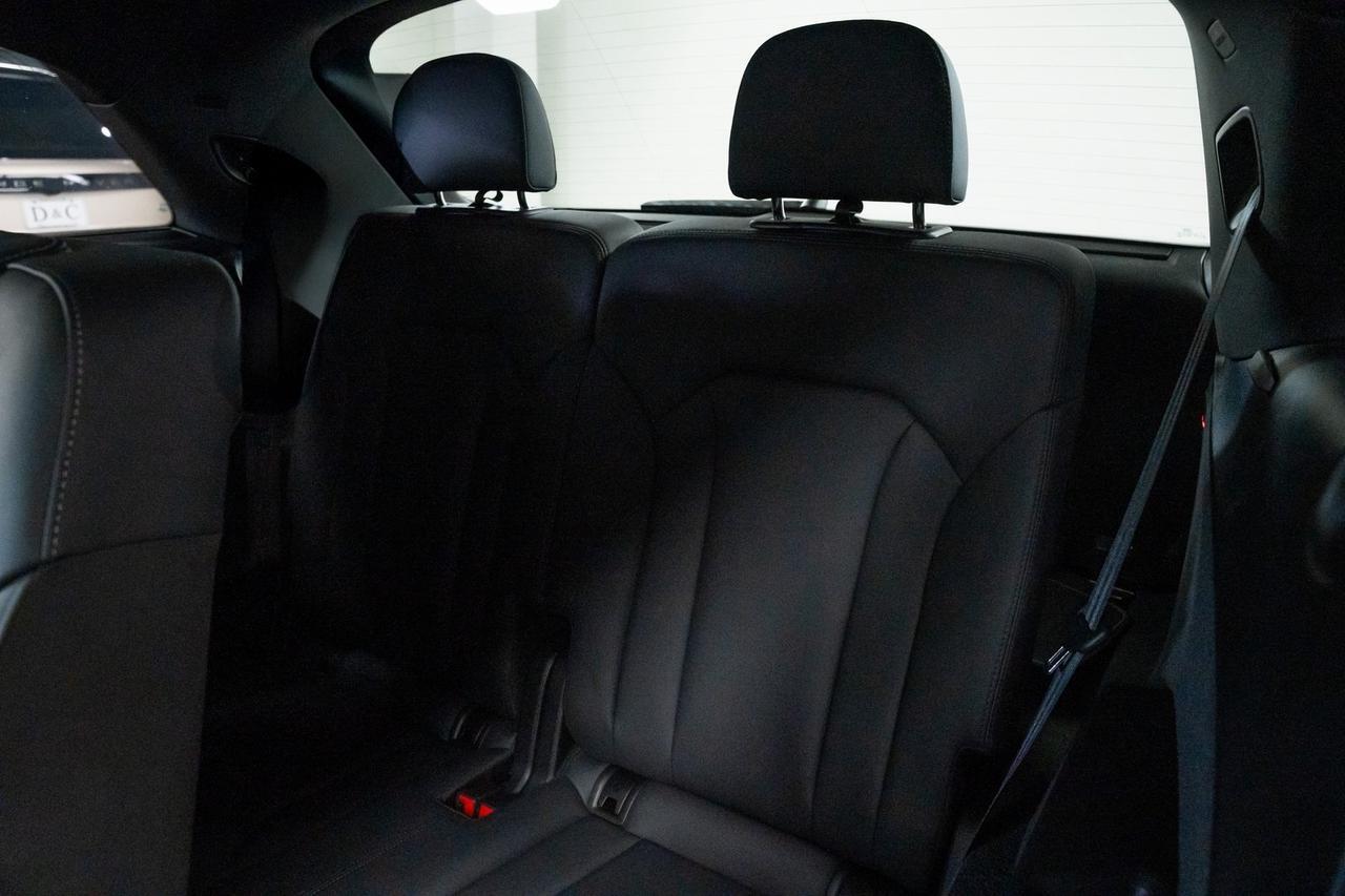 2025 Audi Q7 55 Premium Plus 1 Owner Black Optic Package Executive Package Portland OR