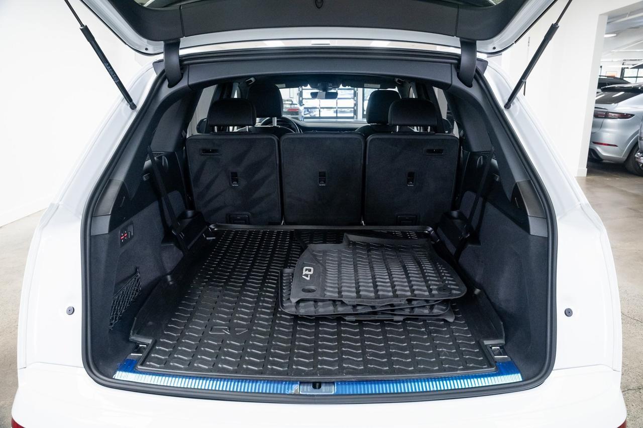 2025 Audi Q7 55 Premium Plus 1 Owner Vented Seats Executive Package Portland OR