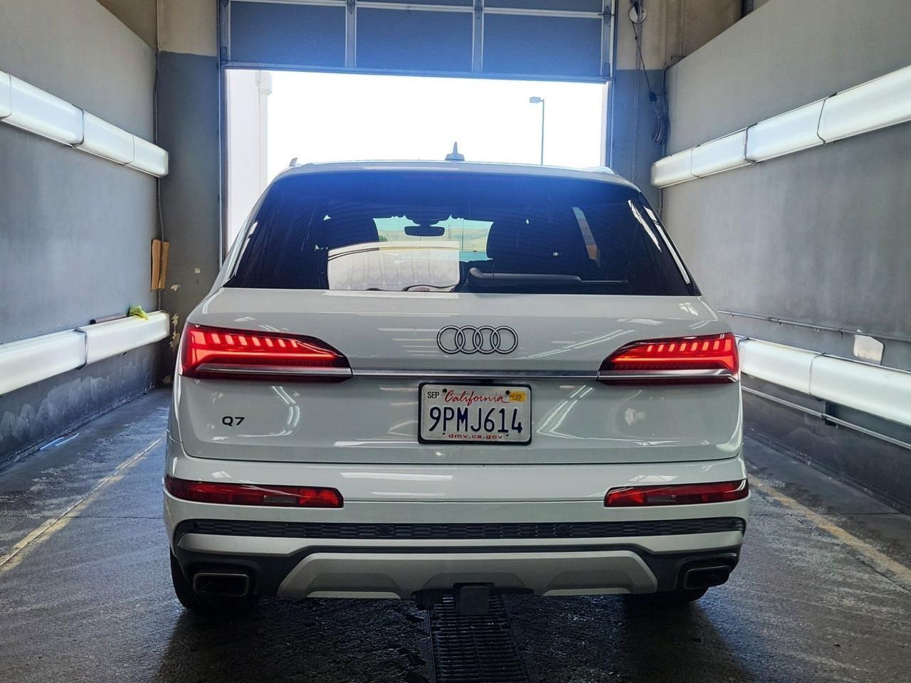 2025 Audi Q7 55 Premium Plus 1 Owner Vented Seats Executive Package Portland OR