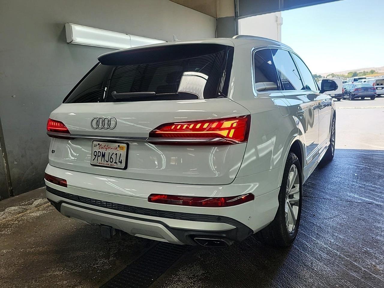 2025 Audi Q7 55 Premium Plus 1 Owner Vented Seats Executive Package Portland OR