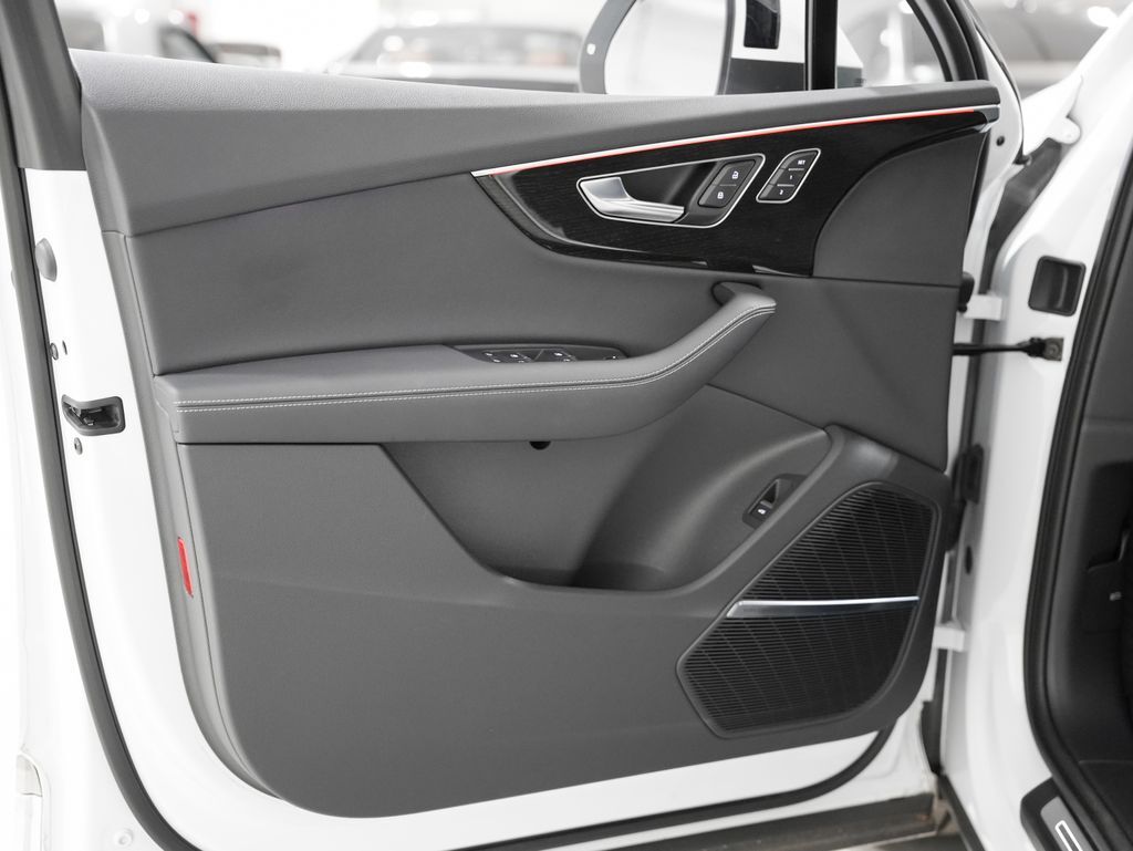 2025 Audi Q7 55 Premium Plus Tigard OR
