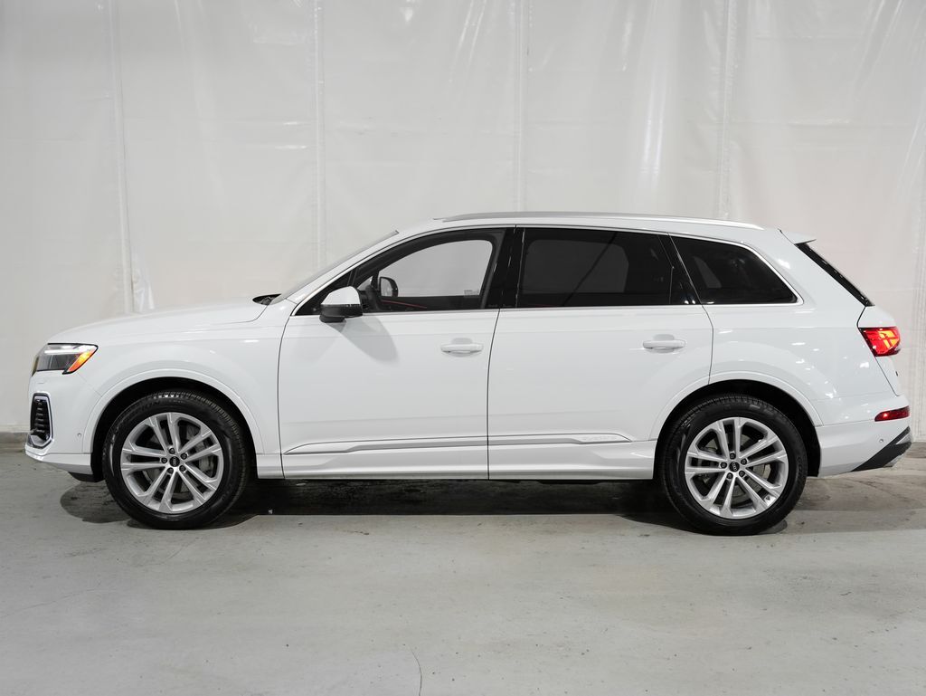 2025 Audi Q7 55 Premium Plus