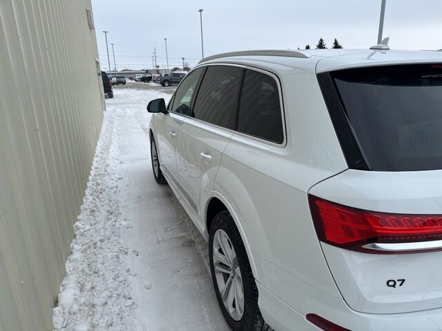 2025 Audi Q7 55 Premium Plus Watertown SD