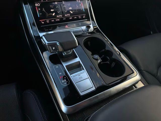 2025 Audi Q7 55 Prestige Orange MA