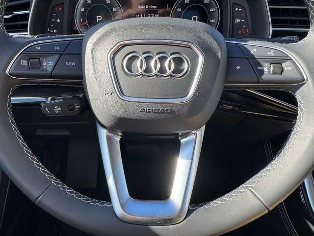 2025 Audi Q7 55 Prestige Orange MA