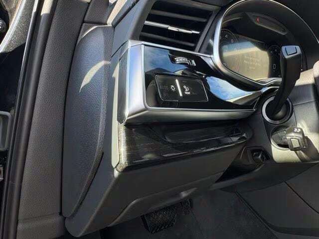 2025 Audi Q7 55 Prestige Orange MA