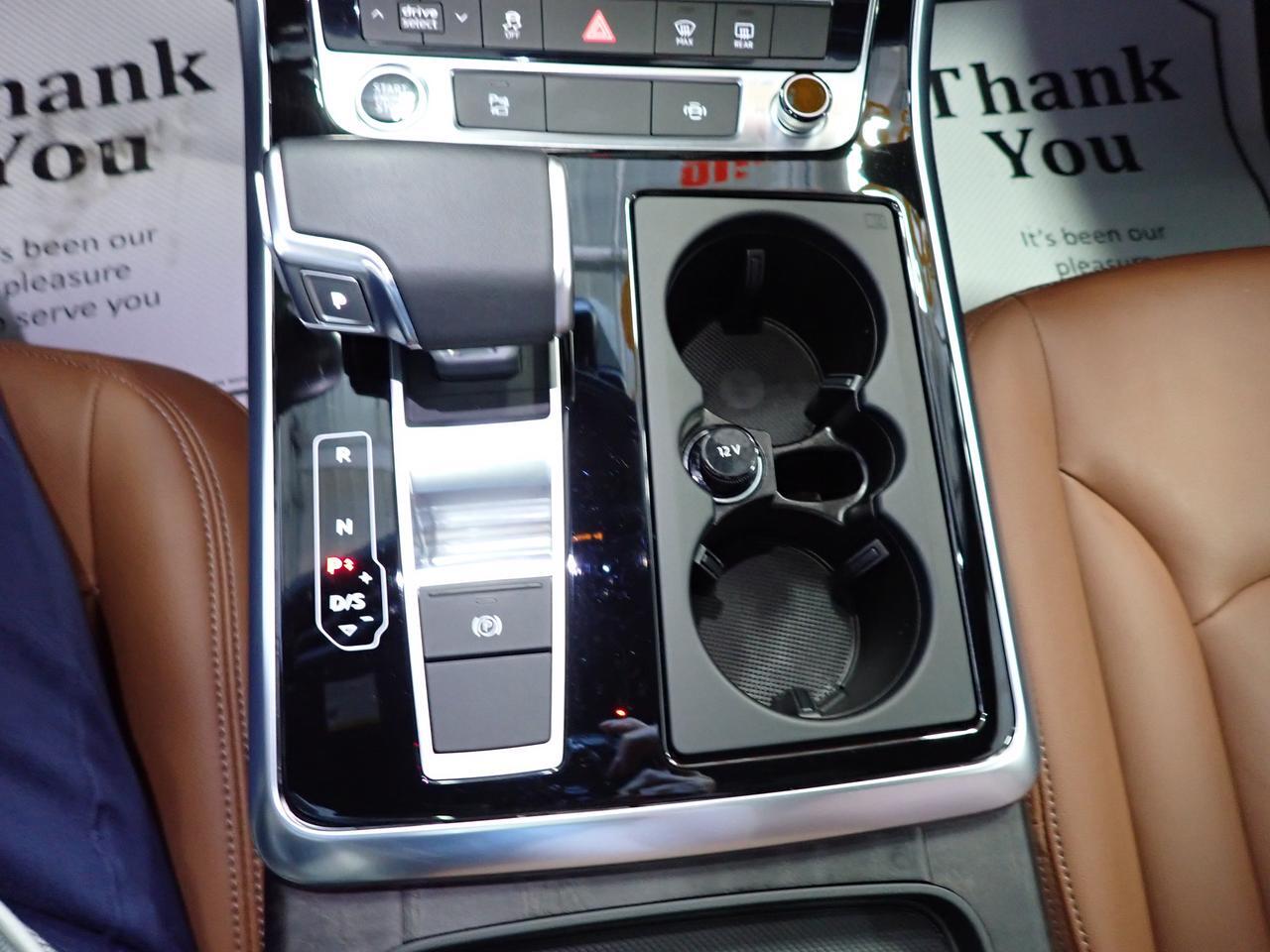 2025 Audi Q7 AWD Premium Luxury LEATHER NAVI SUNROOF 4DR *HYBRID* Listowel ON