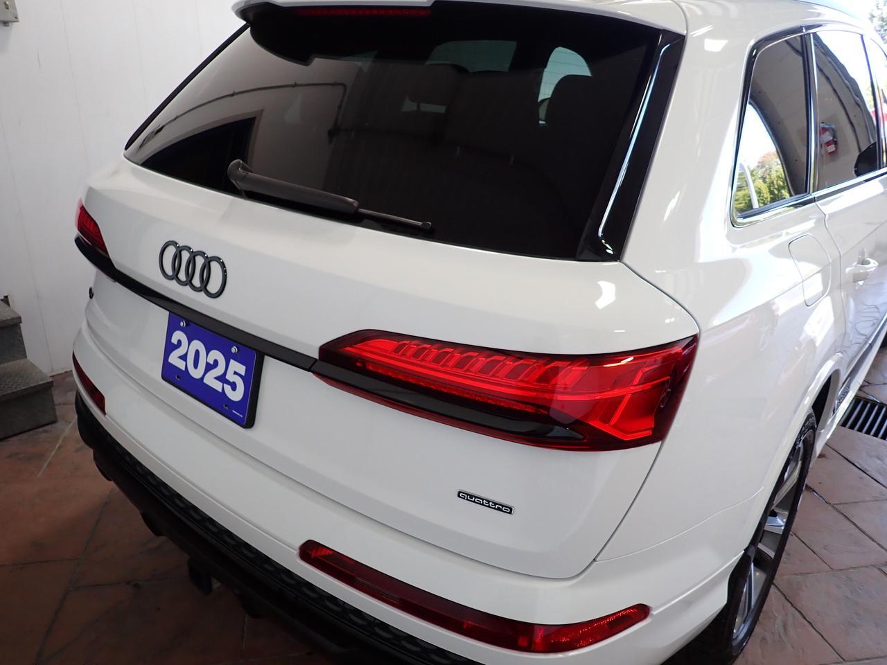 2025 Audi Q7 AWD Premium Luxury LEATHER NAVI SUNROOF 4DR *HYBRID* Listowel ON