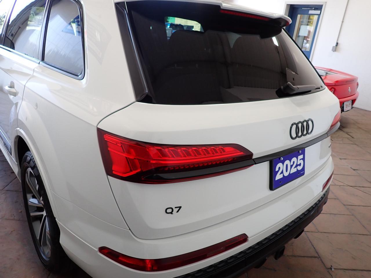 2025 Audi Q7 AWD Premium Luxury LEATHER NAVI SUNROOF 4DR *HYBRID* Listowel ON