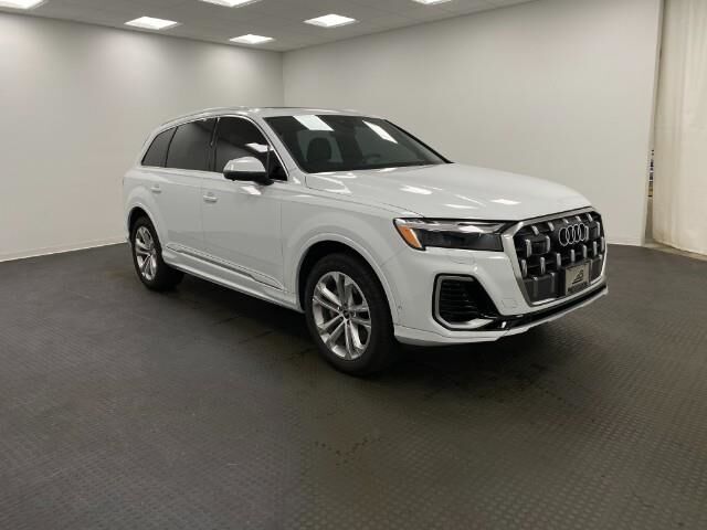 2025 Audi Q7 Premium Plus